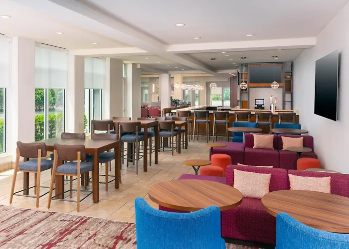 Hilton Garden Inn Wayne